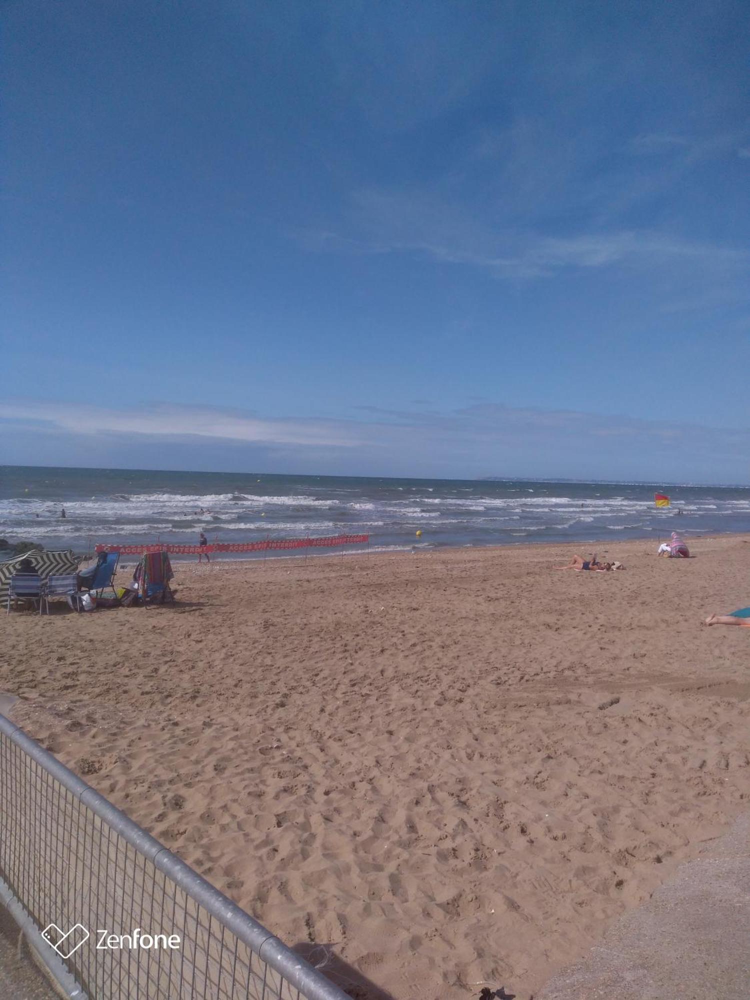 Residence Super Deauville Villers-sur-Mer Eksteriør billede